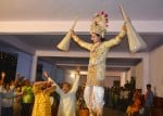 फिरोजाबाद ! श्री सनातन धर्म रामलीला महोत्सव में शिव धनुष को तोड़ते भगवान श्री राम और भगवान श्रीरा