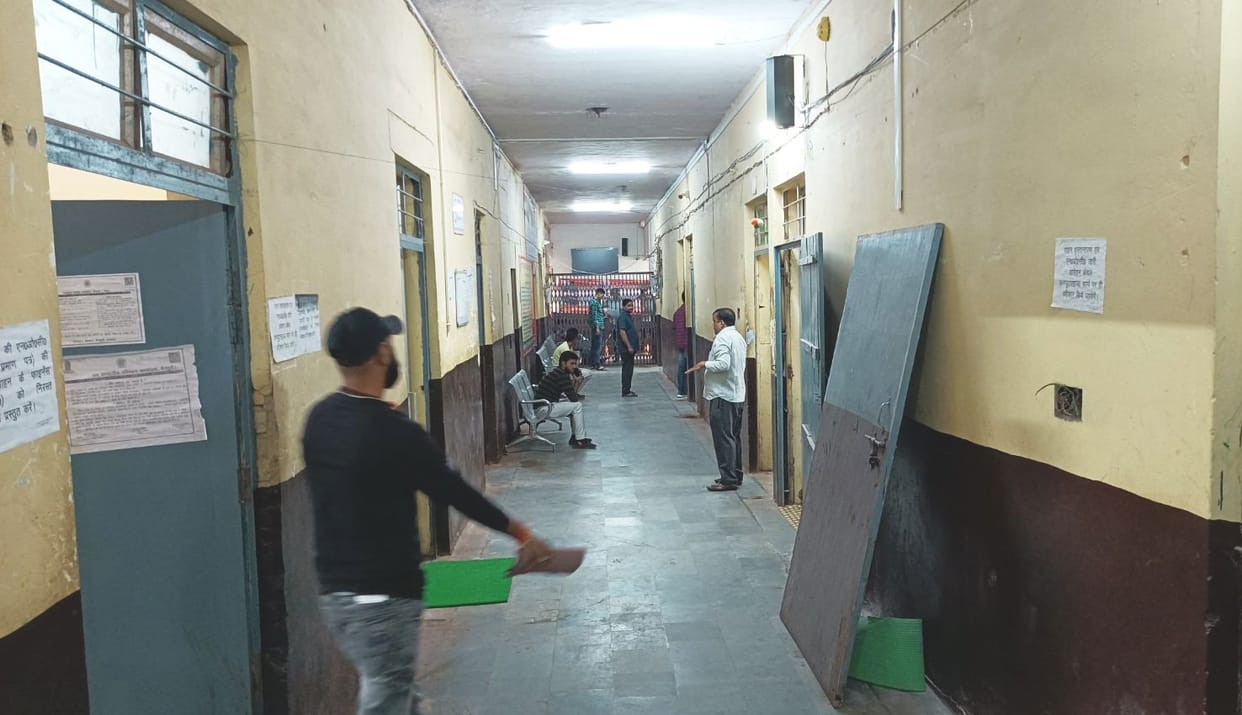 no fire equipment in goverment offices