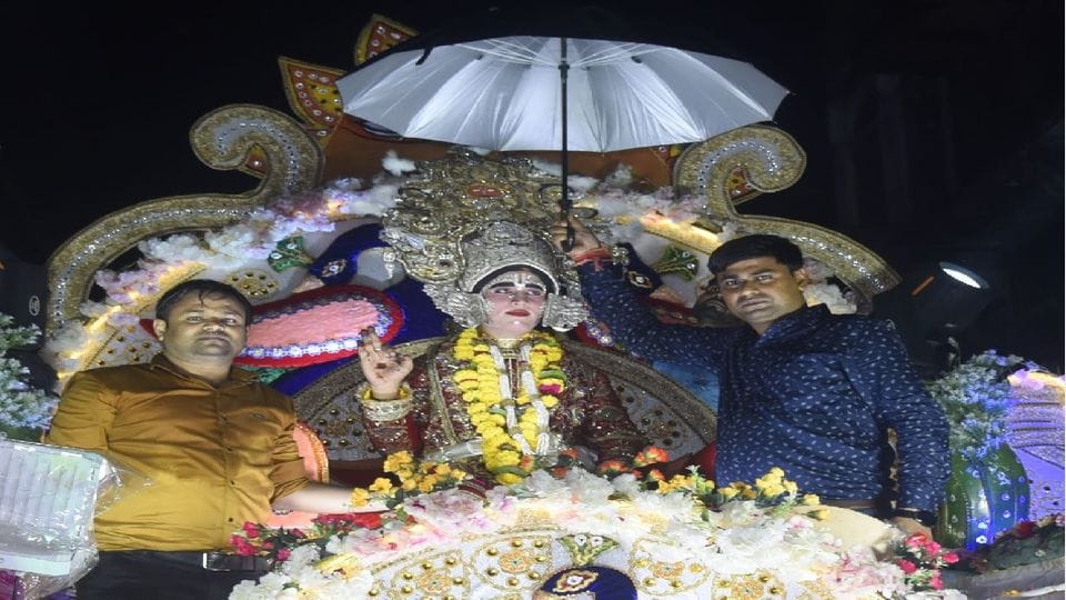 Janakpuri Mahotsav 2022 Live Updates Ram Barat in Agra Mehndi Ceremony News in Hindi