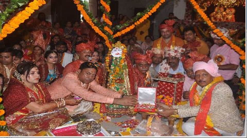 Janakpuri Mahotsav 2022 Ram Barat in Agra today Hindi news