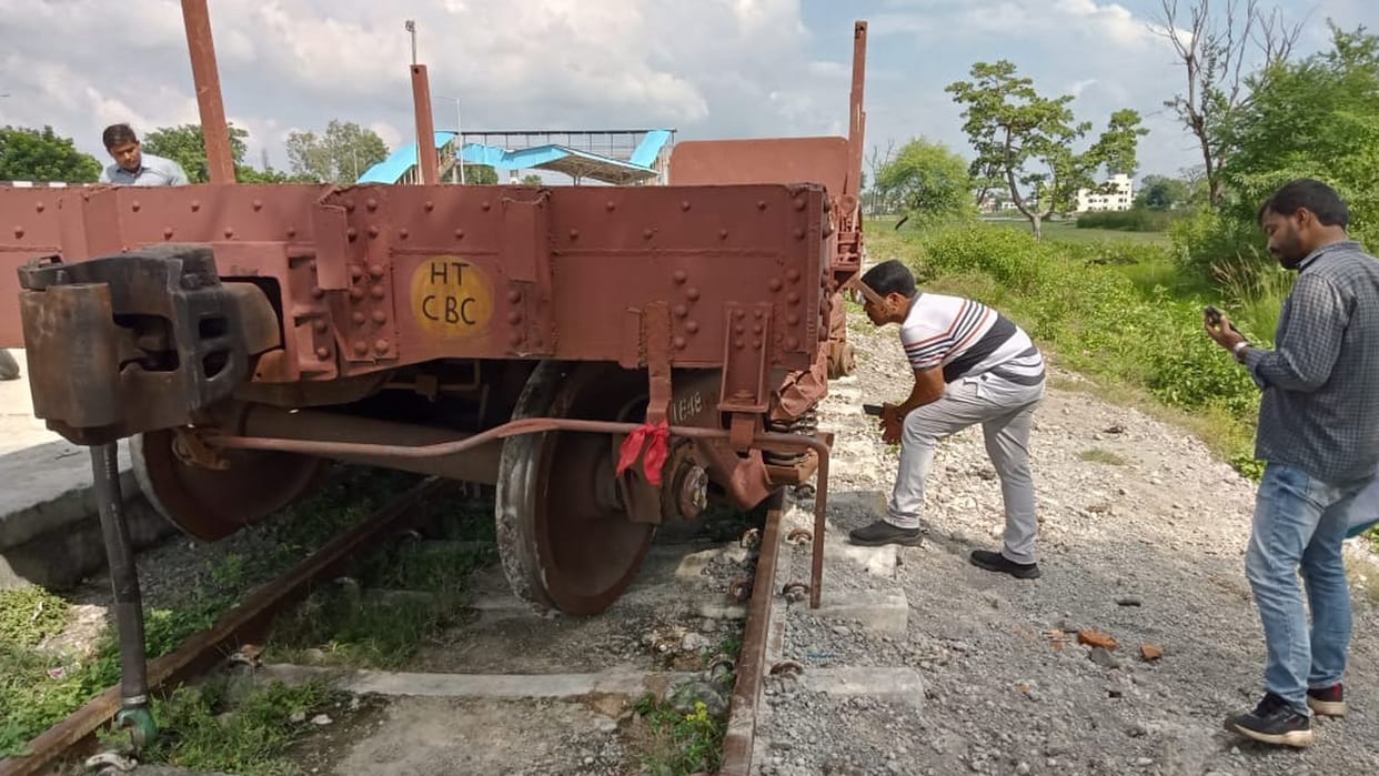 balrampur,railway track,tulsipur station