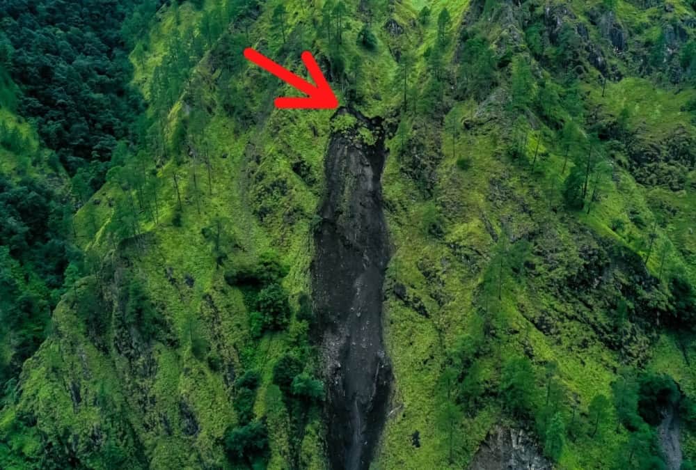 Uttarakhand Weather: Gangotri highway closed due to landslide three thousand Pilgrims stuck