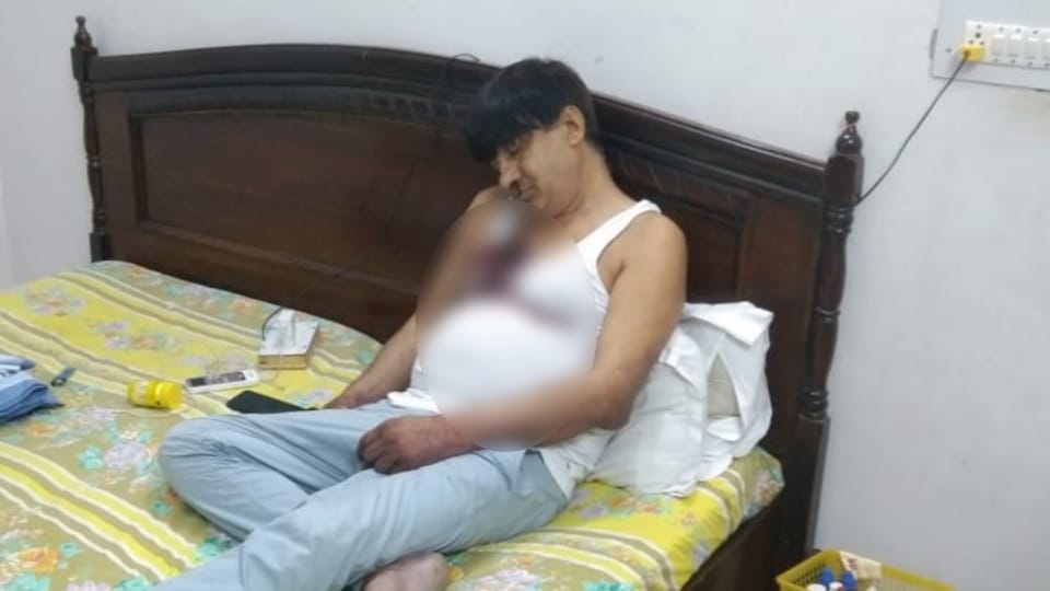 Assistant Director of Labor Department committed suicide in Sirsa