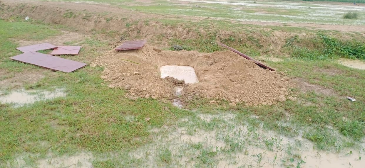 Hathras: The dead body was lying in the house for three days due to burial dispute