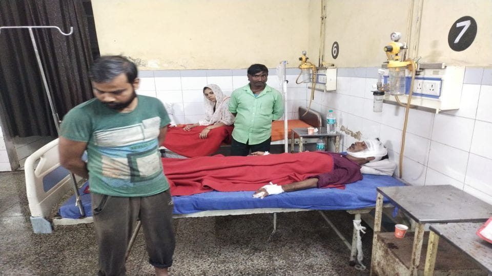 17 people in injured Many houses collapsed due to rain in Etah