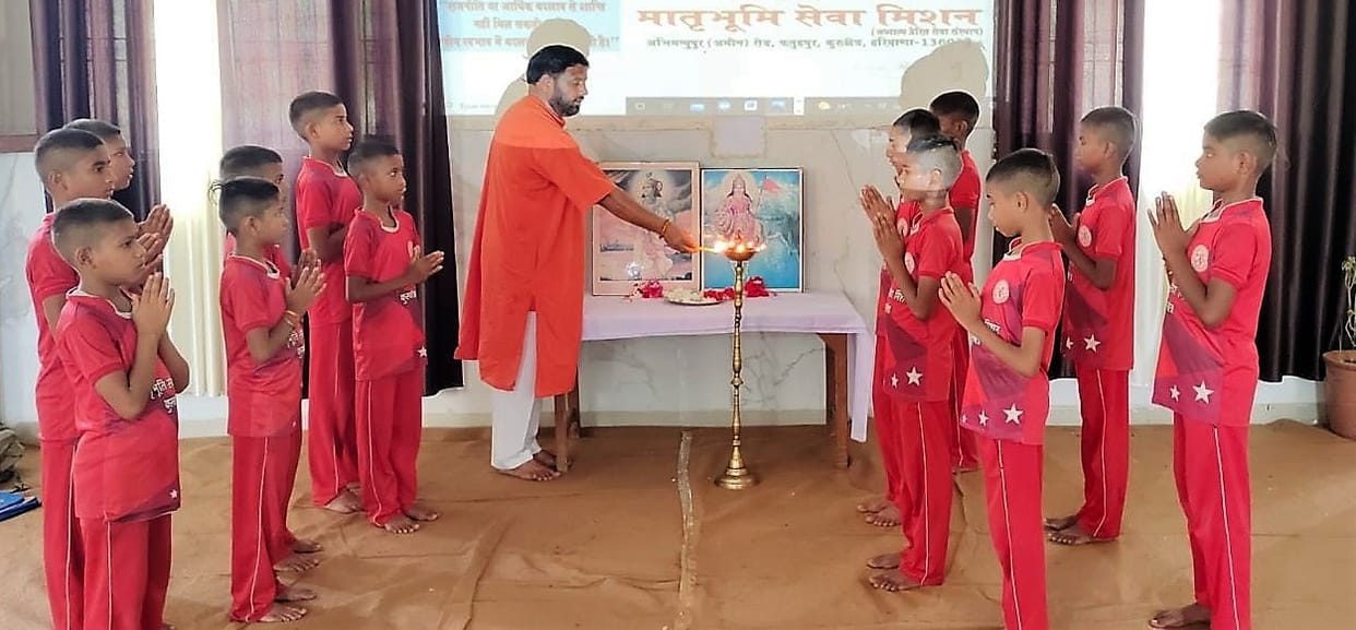 Indian civilization gave the message of non-violence, Kurukshetra