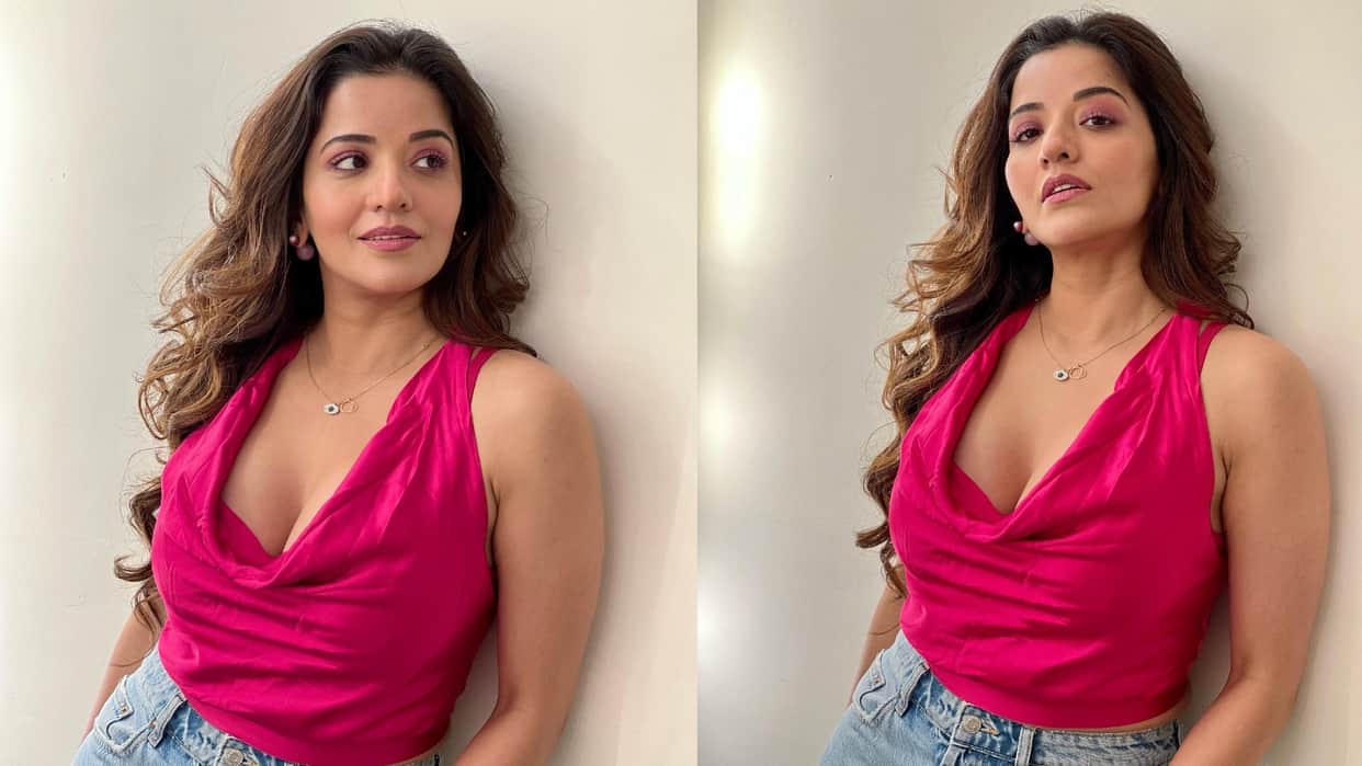 bhojpuri actress monalisa bold look in deep neck pink top see pics