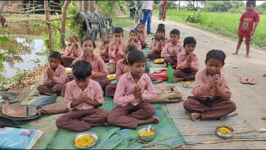 The school on the road, yet the spirits are high