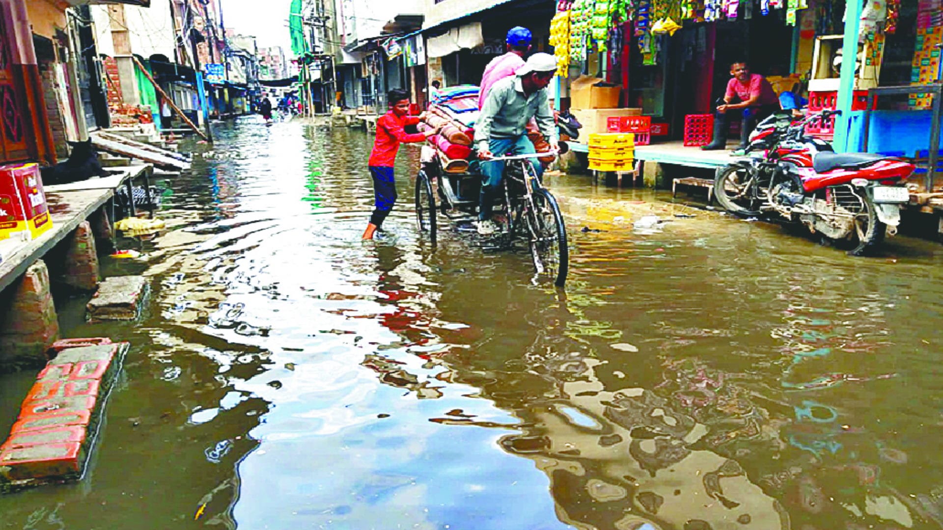 Meerut: Weather has been kind in West UP, heavy rain alert issued