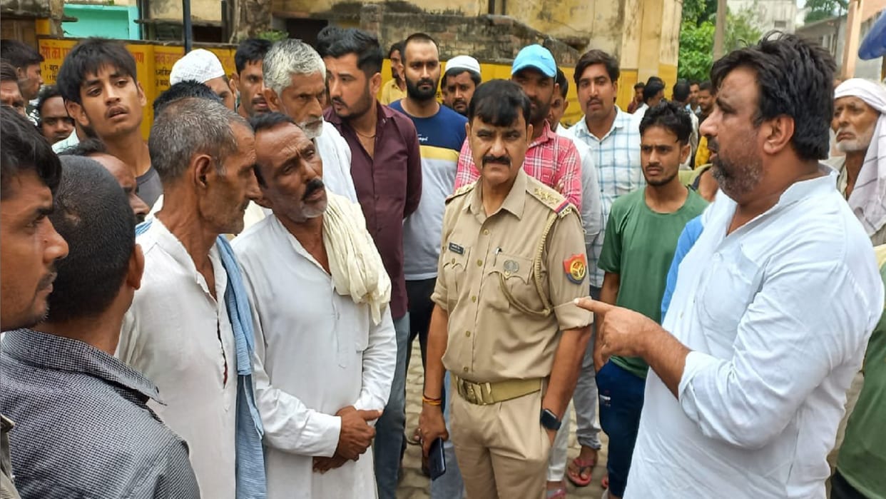 UP News: Death in lieu of house 8.40 lakhs was grabbed and poisoned, mother death, daughter serious report