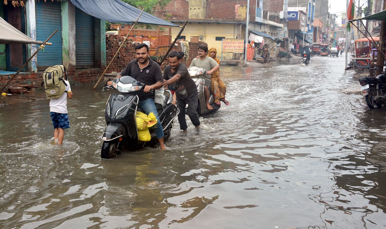Rain In Aligarh