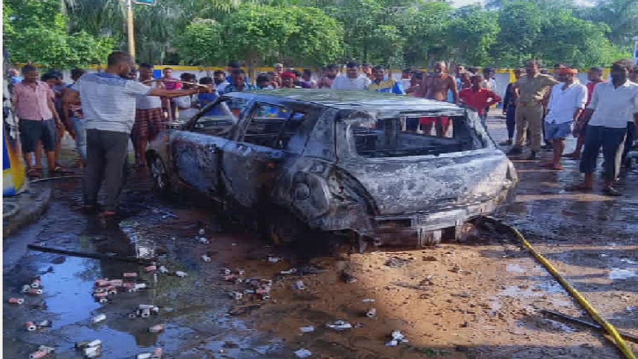 While filling petrol in the tank there was a stir due to the fire in the car