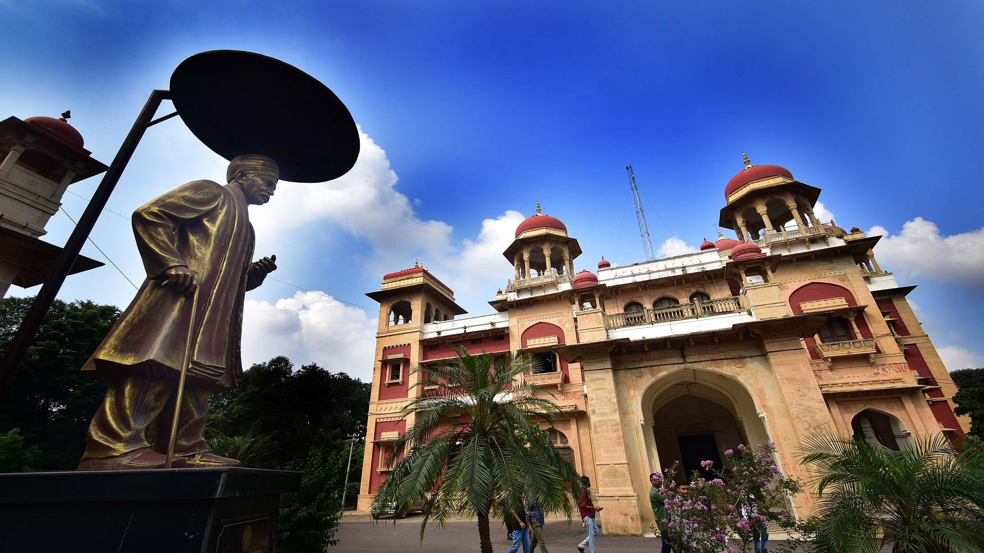 Allahabad University foundation day today letest update