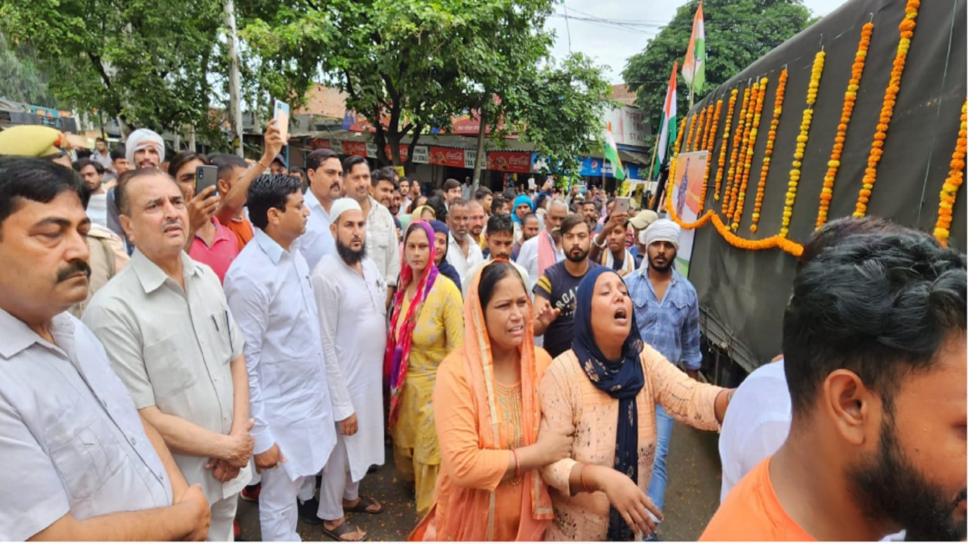 SSB jawan was cremated in a gloomy atmosphere in Saharanpur see photos
