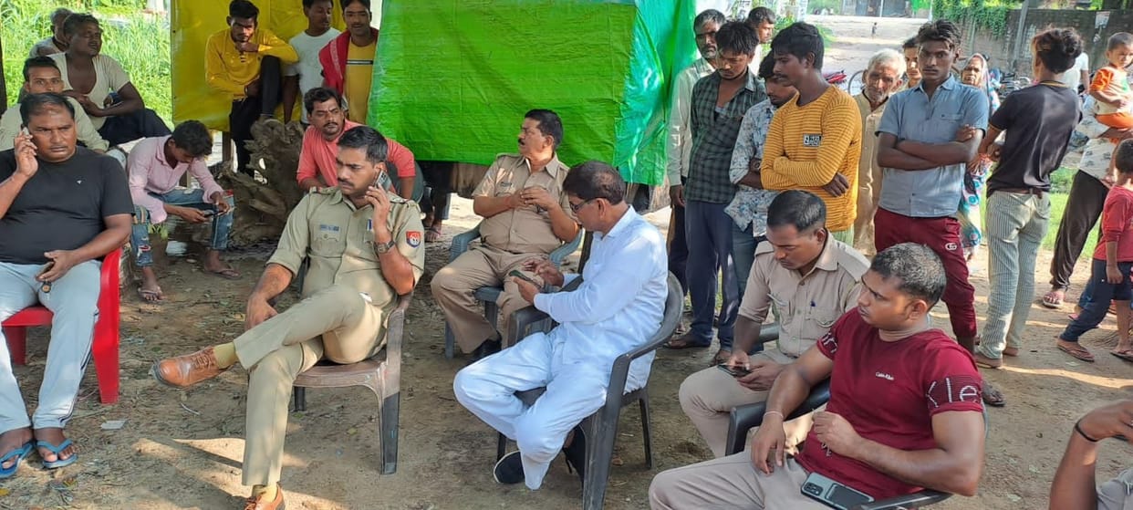 death of a young man in a suspicious condition in Siddharthnagar