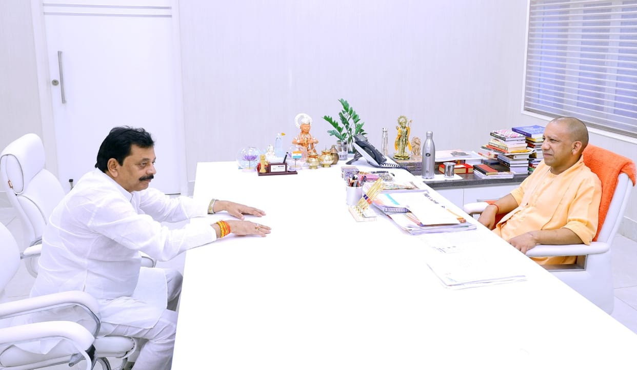 MP told the problems of the area to the CM