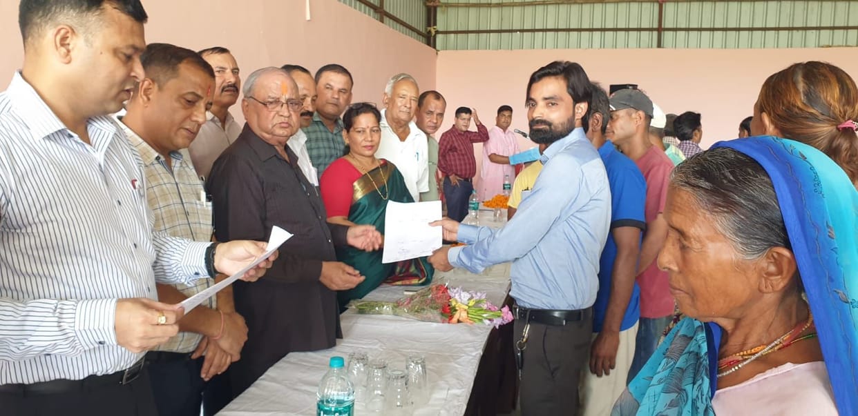 After 40 years, landless families got ownership rights, the beneficiaries said that it is Diwali for us