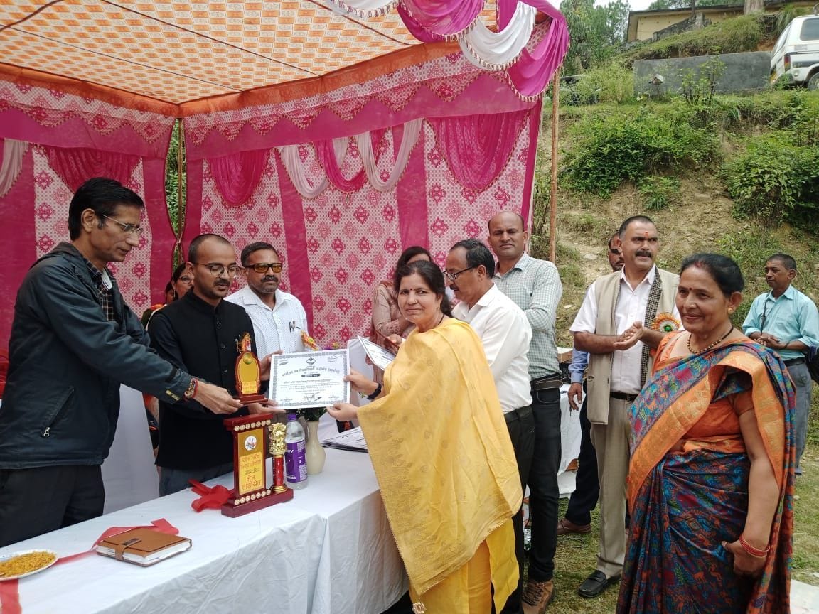 Teachers Felicitation at Tarikhet