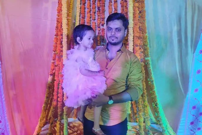 After dispute with his wife young man jumped into well with his three-year-old daughter in Khandwa