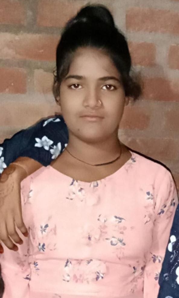 student died by thunderbolt