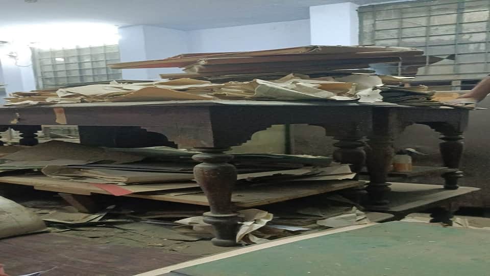 confidential chart like a trash in examination department of Dr. Bhimrao Ambedkar University agra
