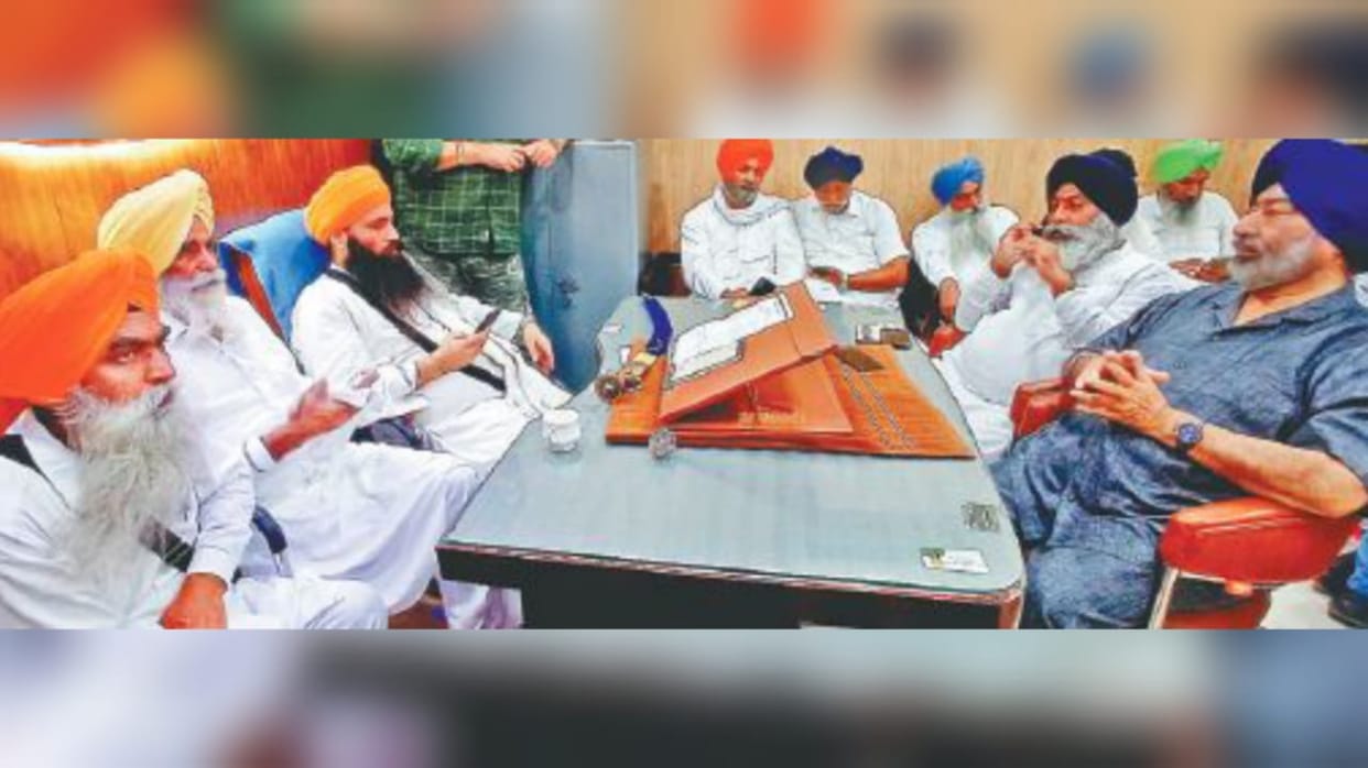 Management of Gurdwaras in Haryana barred from dealing with SGPC