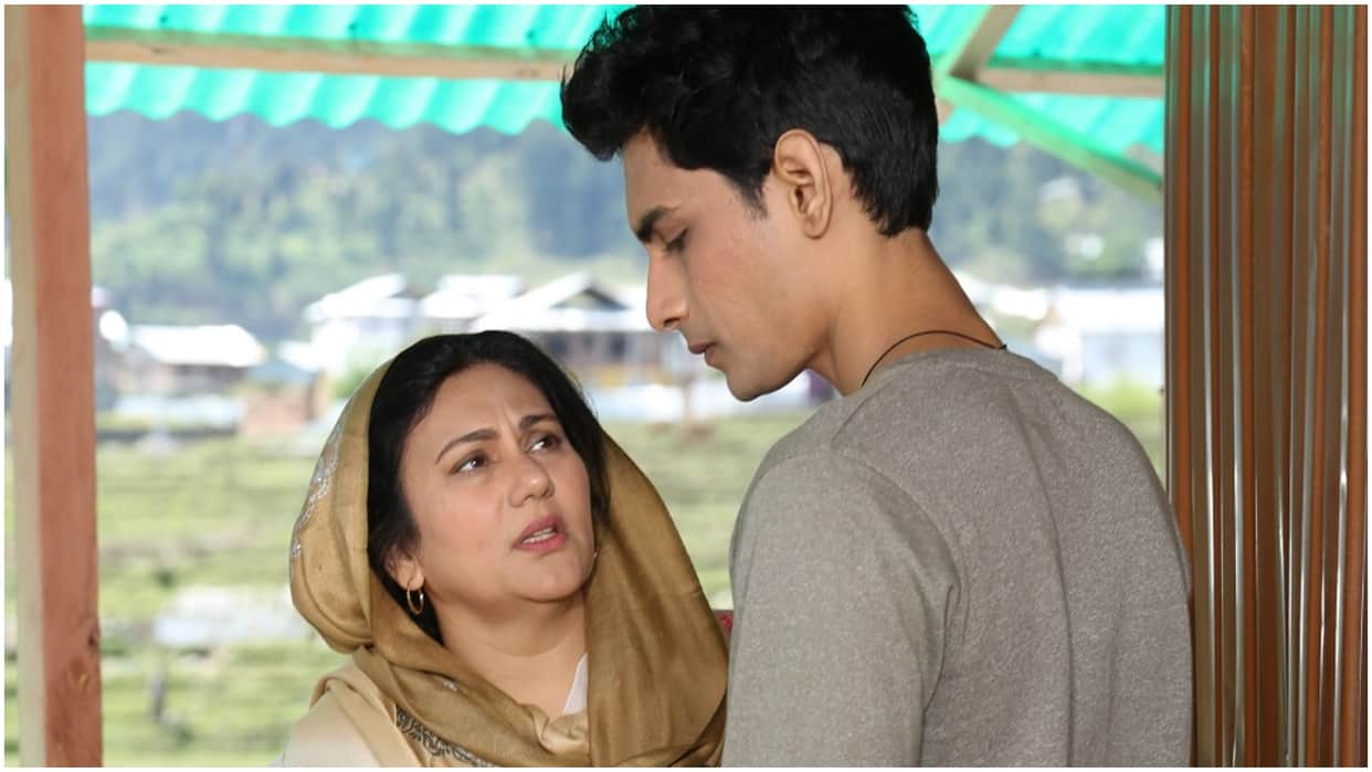movie on terrorist afzal guru son gaalib actress deepika chikhalia plays gaalib mother people angry