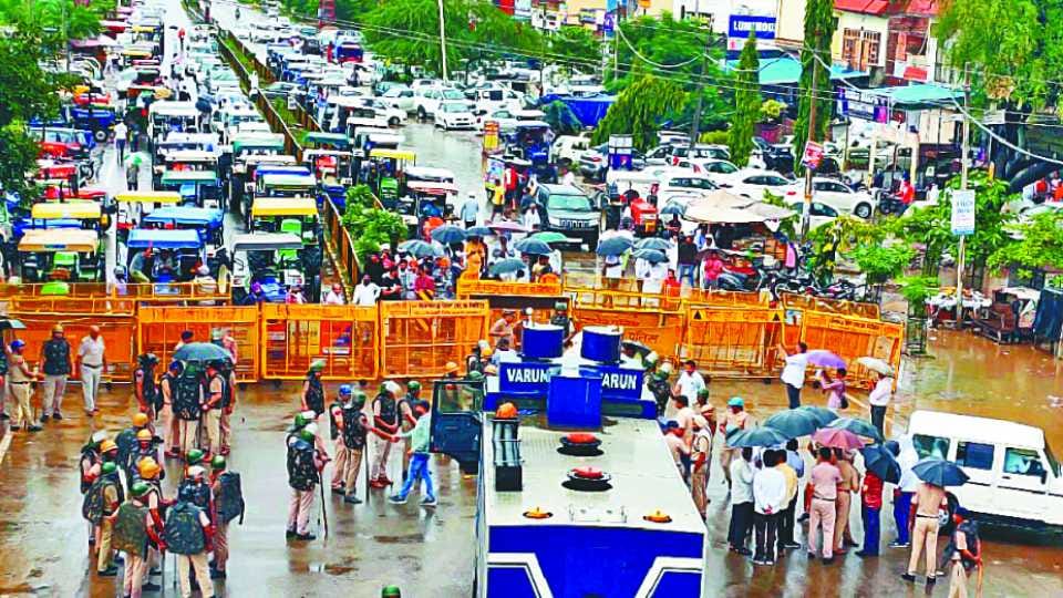 Farmers blocked GT Road in Haryana