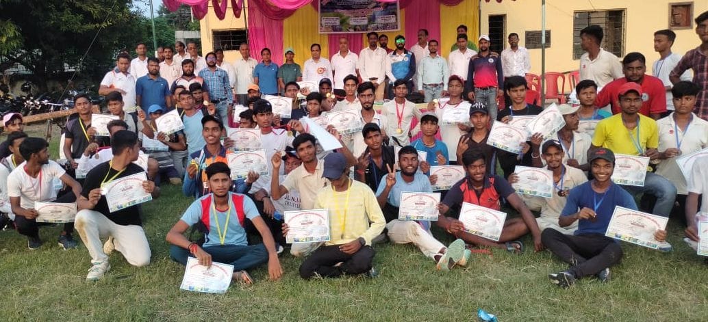 district cricket team become winner