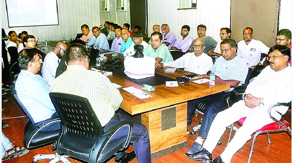UP set to become a trillion dollar econom, Demand to set up e-vehicle cluster