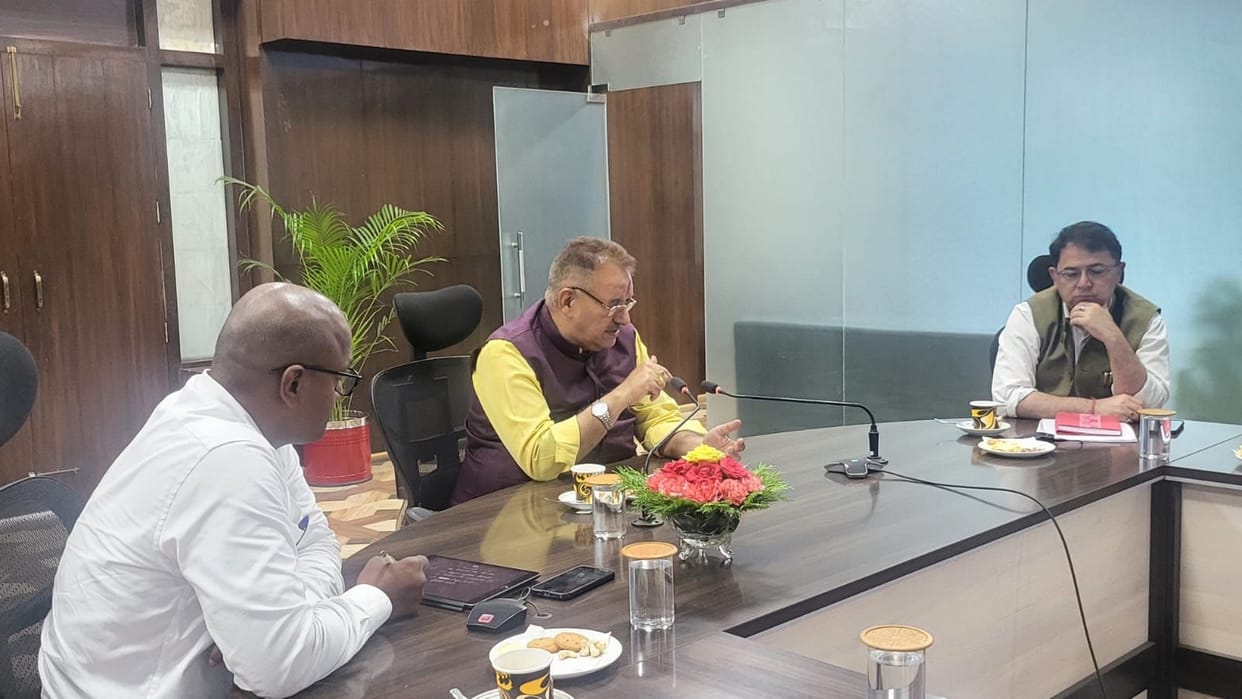 BJP Uttarakhand Instructions to ministers to stay in districts for two days Cabinet Minister Ganesh Joshi
