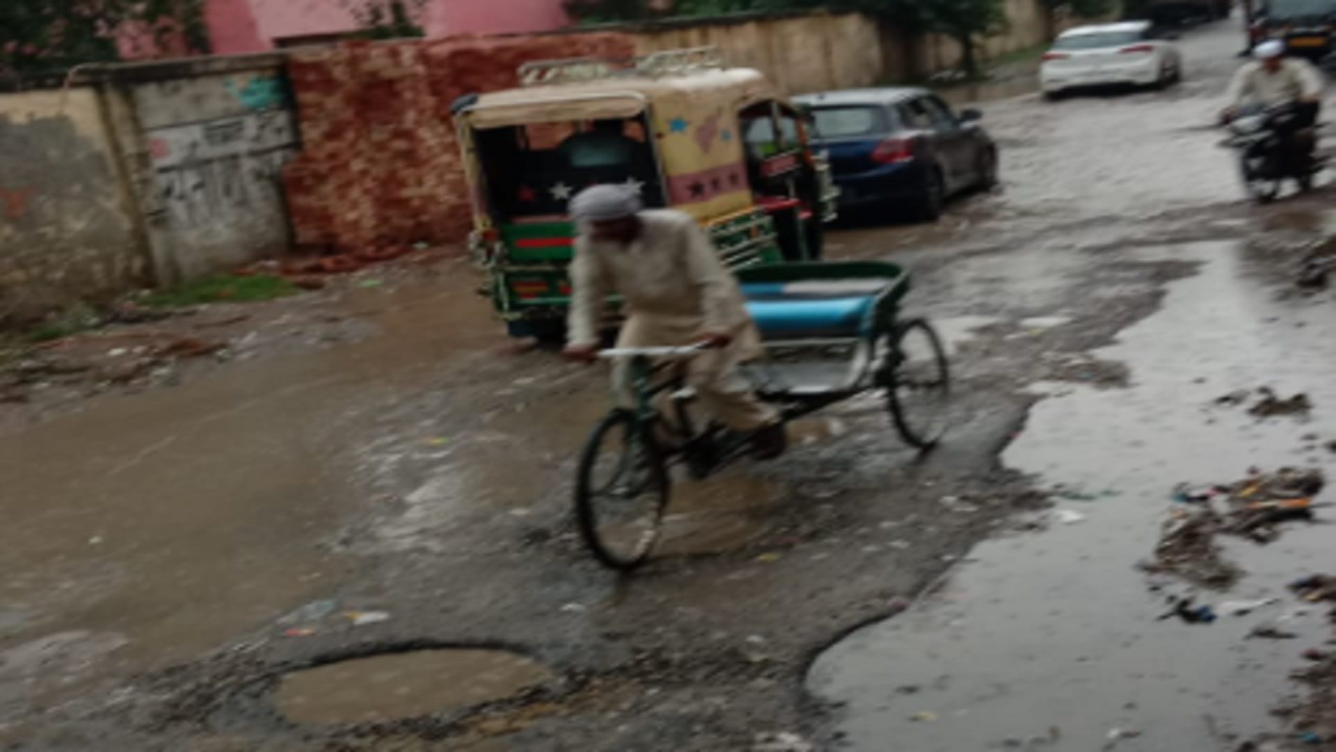 It is raining continue in western UP and stooped Agniveer recruitment in Muzaffarnagar see photos