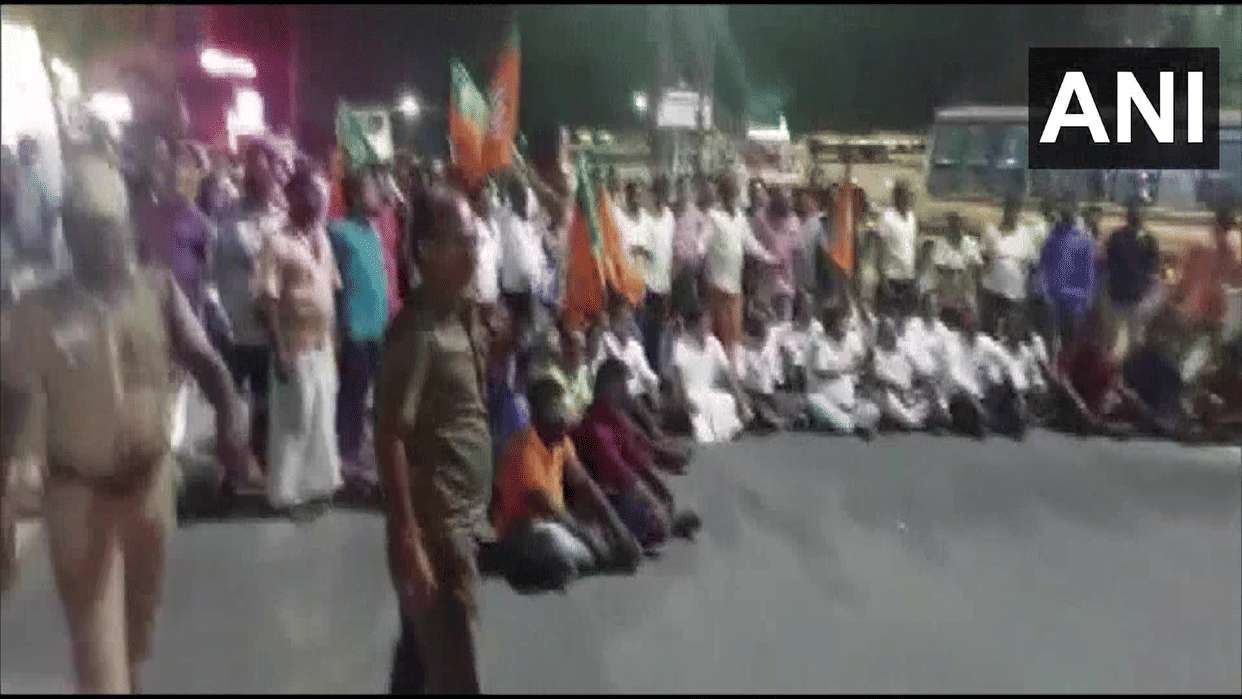 Tamil Nadu: Petrol bomb hurled at BJP office in Coimbatore
