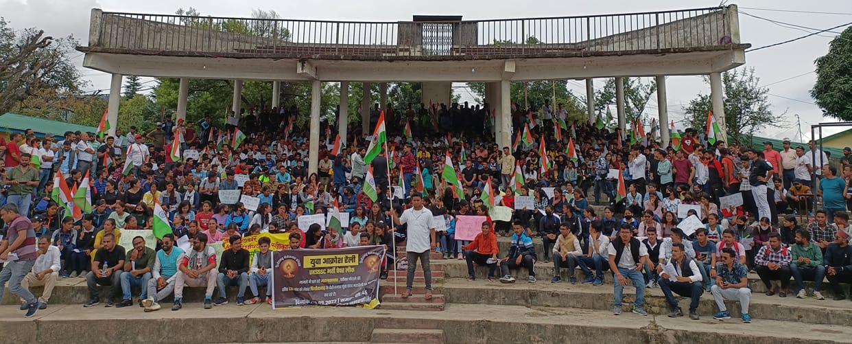 Unemployed took to the streets against corruption