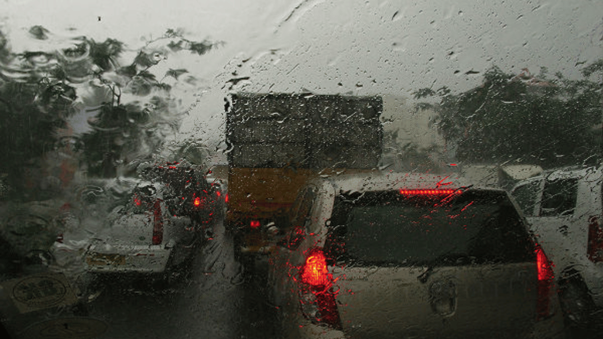 There is a risk of rust on the car in the rain, definitely do these three things