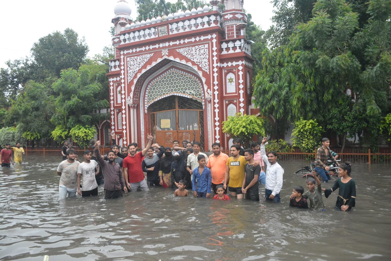 Rain In aligarh