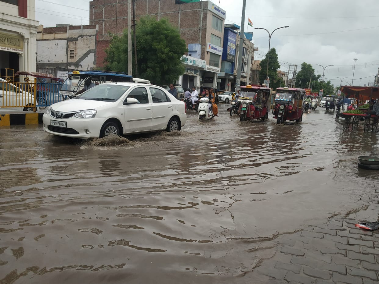 12 mm rain in Sirsa, 6 mm rain in Otu, Panjuana, heavy damage to Narma and Cotton
