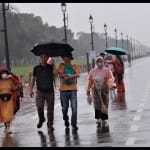 दिल्ली में हुई बारिश