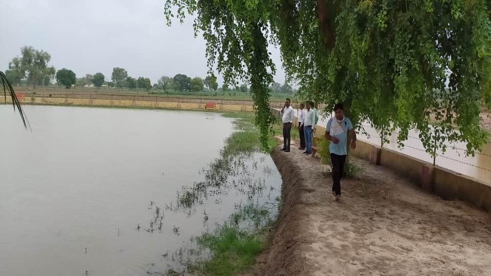 lakes built in 70 villages were filled with rain water in agra