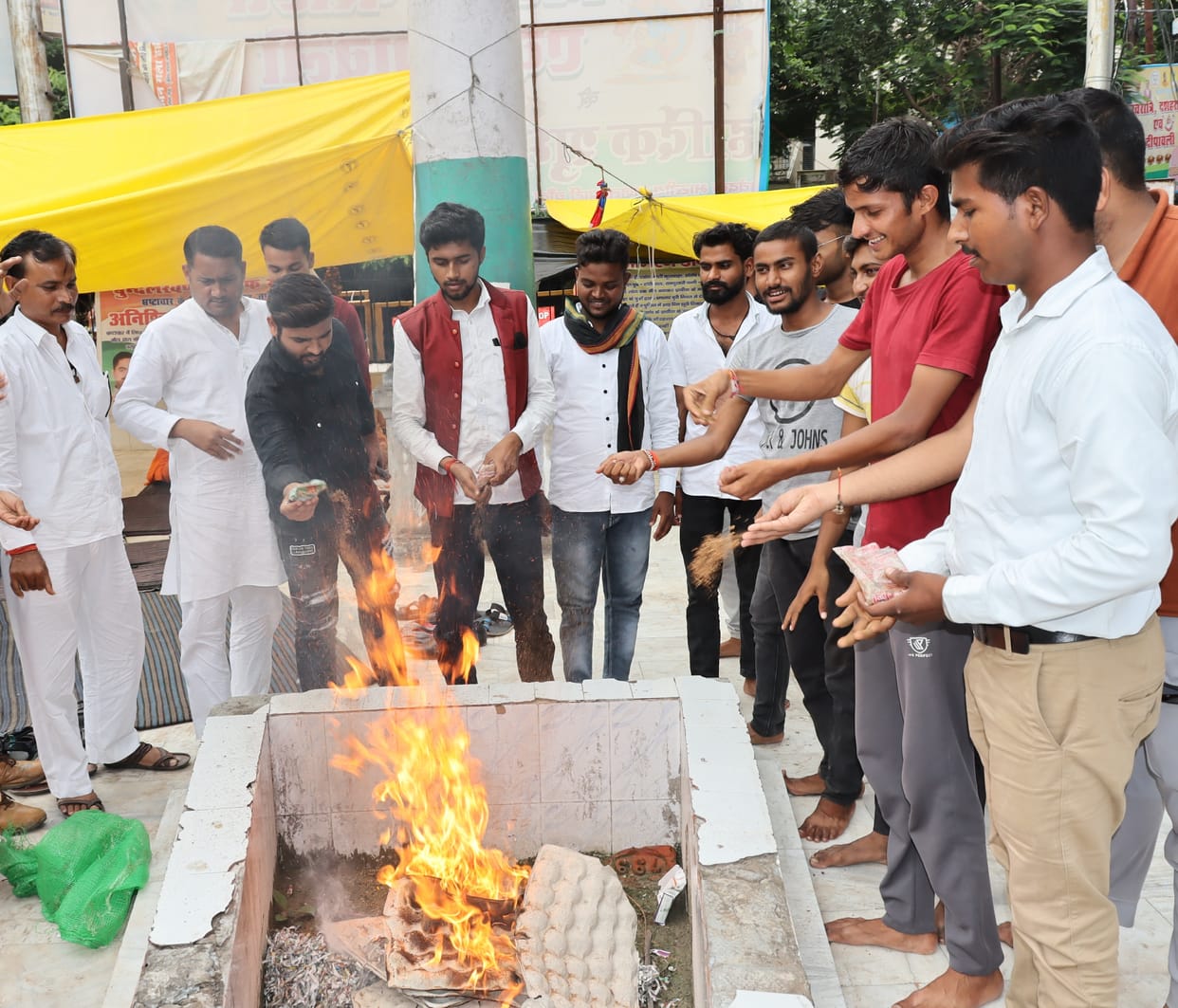 Banda: Students performed intellect purification yagya for admission