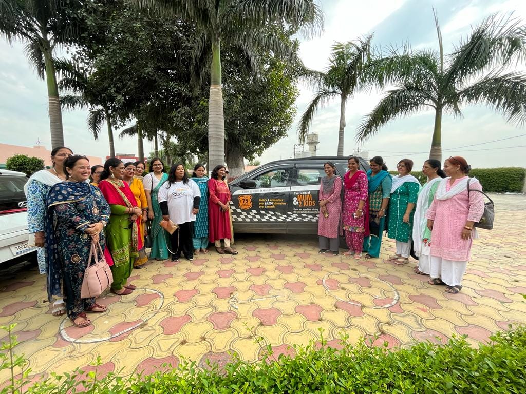 After defeating breast cancer, the tricolor hoisted at the North Pole, Kurukshetra