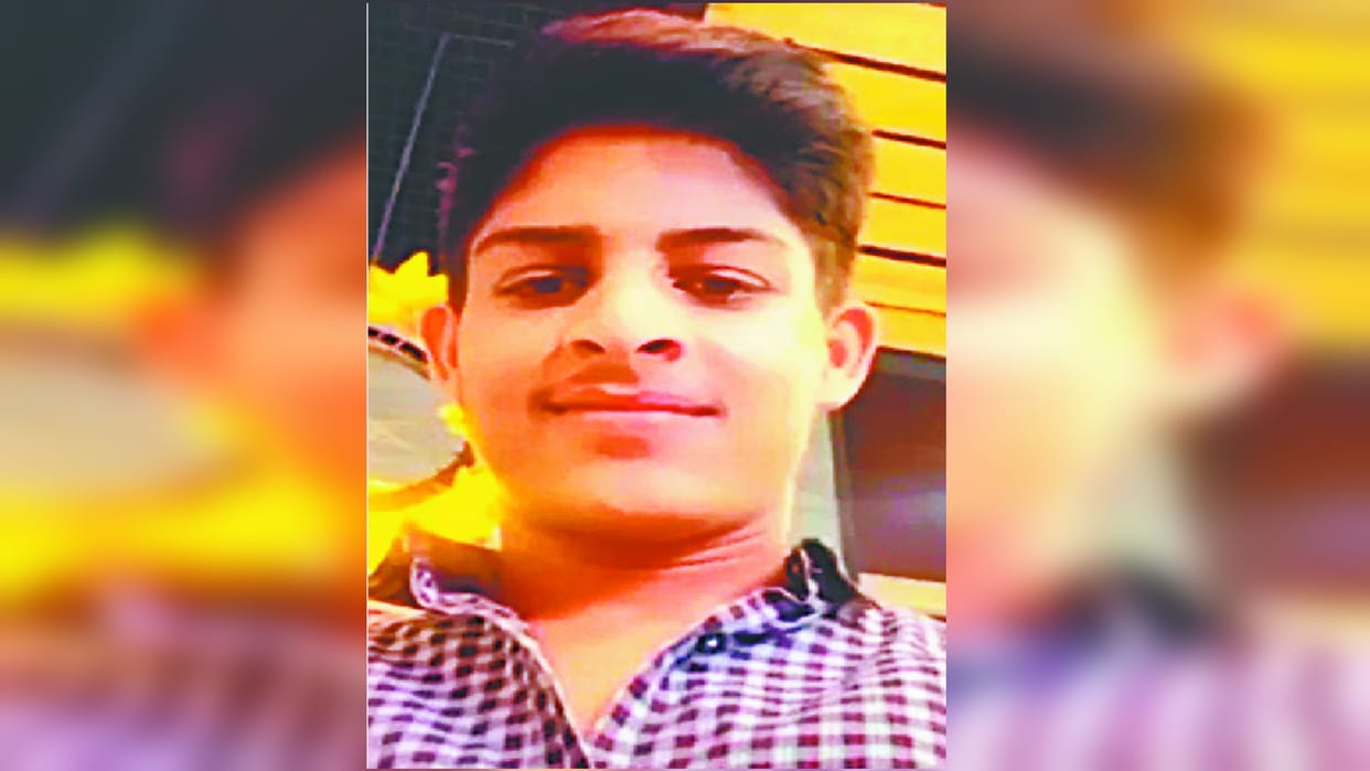 class X student embraced death, hanged himself In one sided love