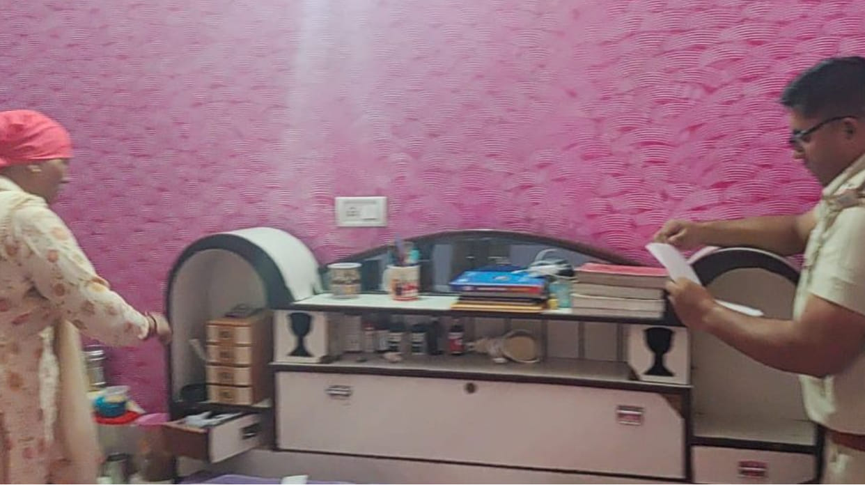 SBI Deputy Manager commits suicide in Rohtak of Haryana