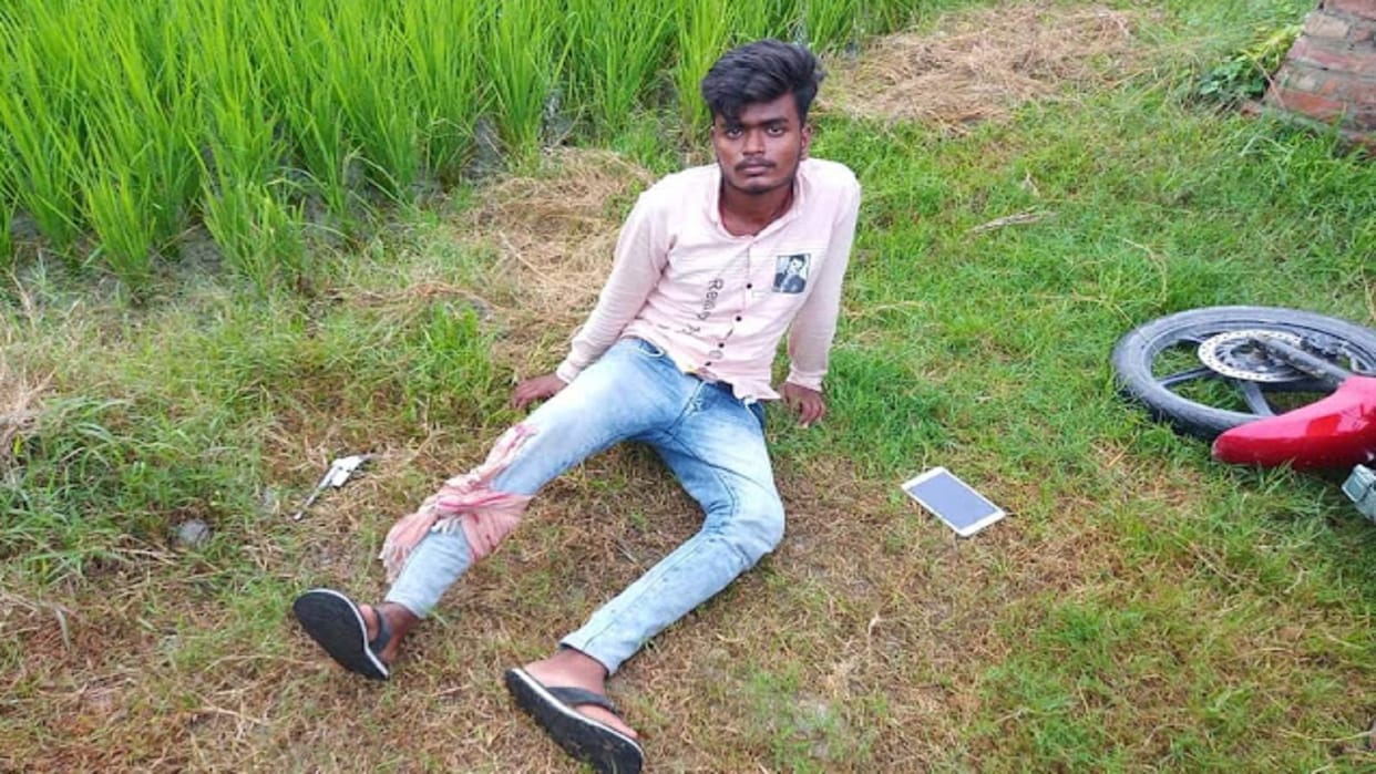 robber injured in encounter arrested Two other accomplices were successful in escaping from the spot