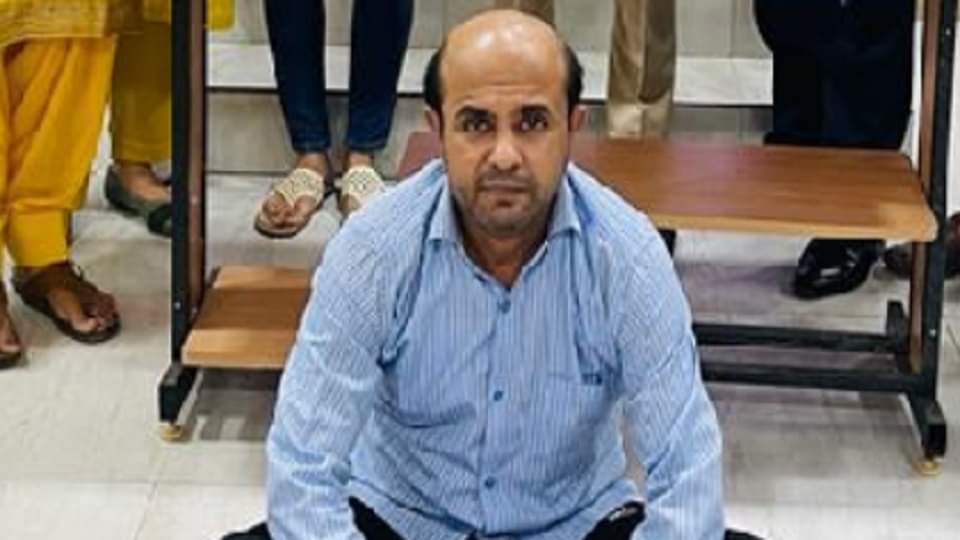 Delhi Police caught accused who cheated women in Himachal Pradesh by hiding their identity