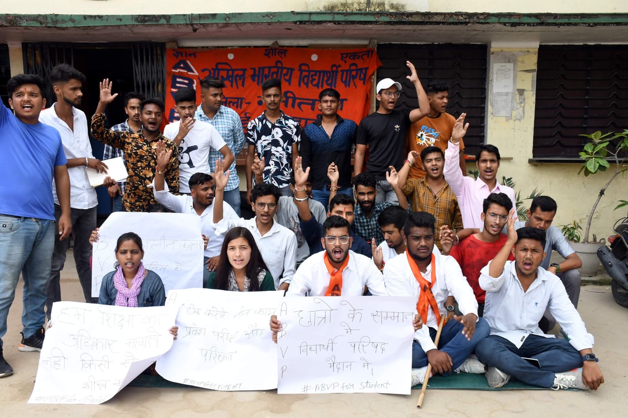 Slogans and lockouts for increasing seats and evening classes