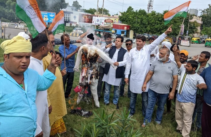 Protest in Us Nagar Against Ankita Bhandari Case