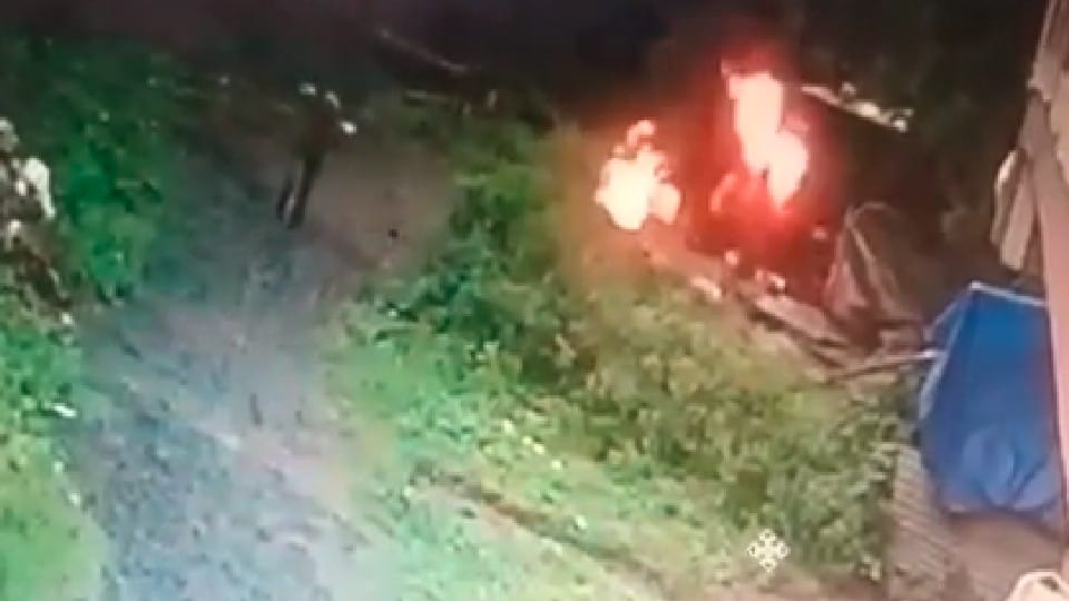 MP News: Fire started pouring petrol on wife in Sehore