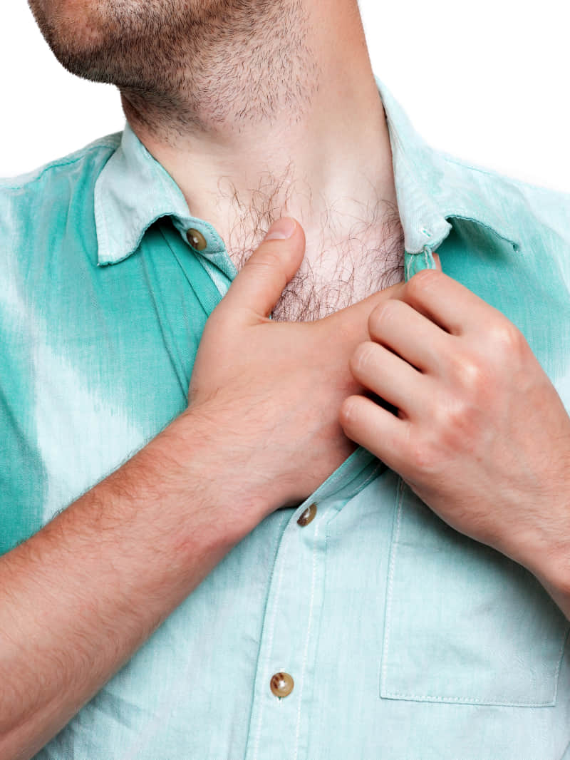 cold sweat and chest pain in morning sign of heart attack, know its symptoms and precautions