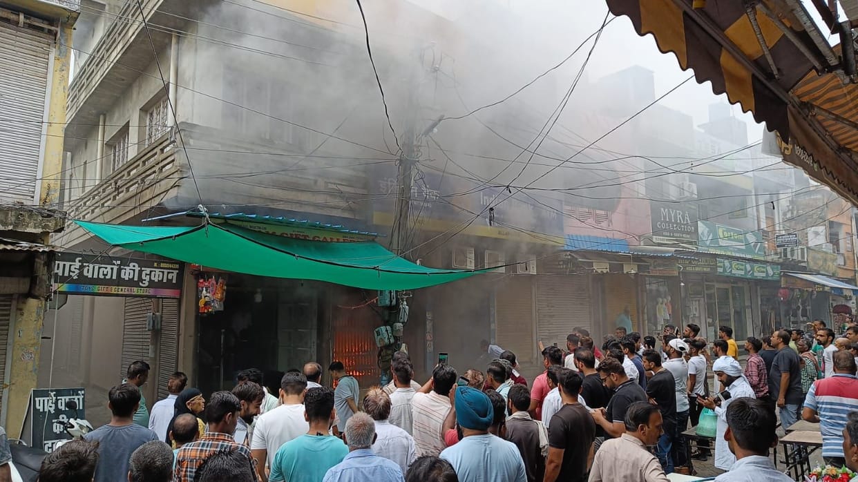 Fire in Indian Bank due to short circuit
